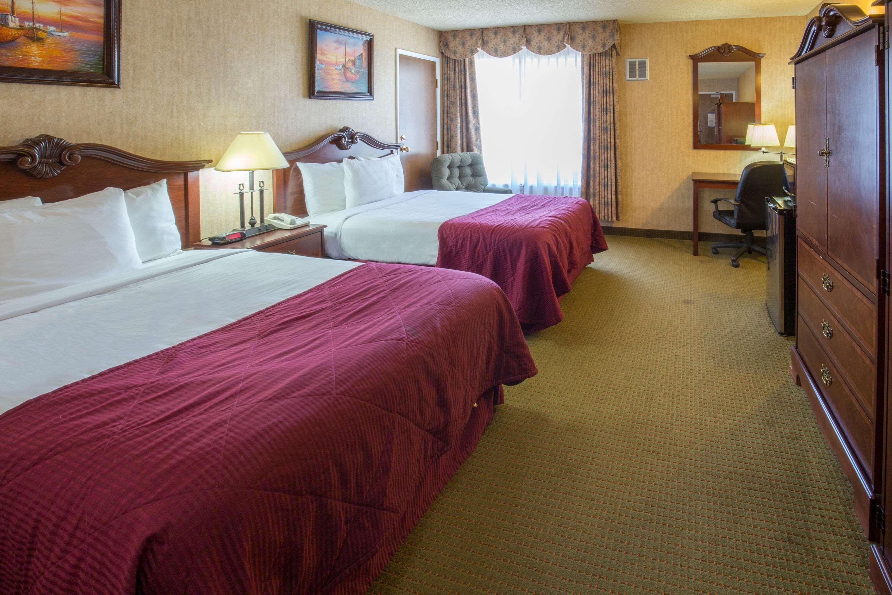 Days Inn By Wyndham Eureka Ca Экстерьер фото